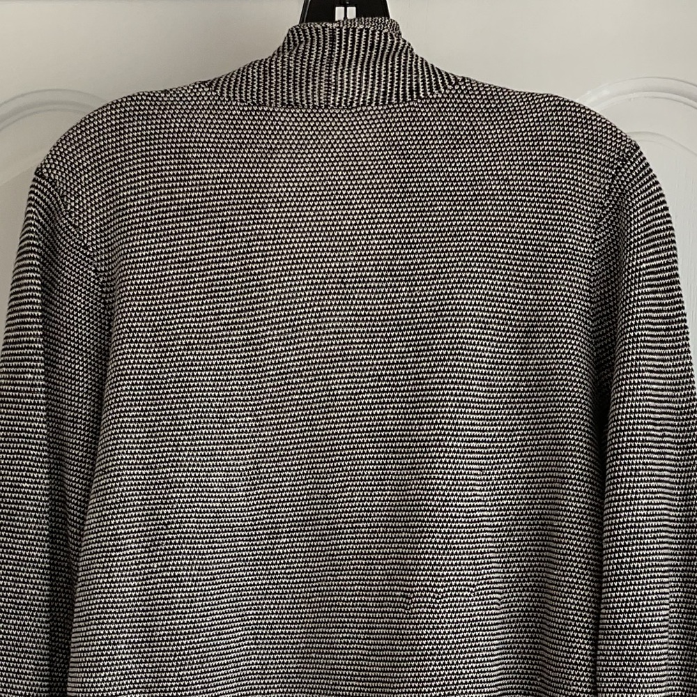 Eileen Fisher women’s Linen Cardigan - Picture 4 of 8